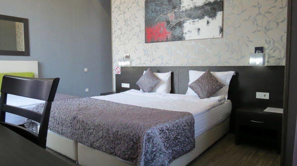 Boutique - Iarcadia 4* Odessa